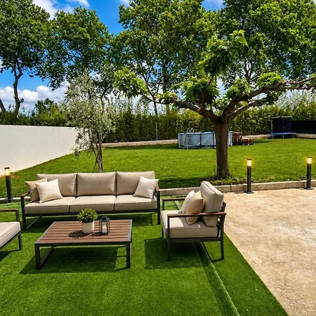 Yahya Villa Aigues-Vives (Gard)